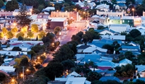 Entrust to pay annual dividend of $280 to 340,500 Aucklanders this week.